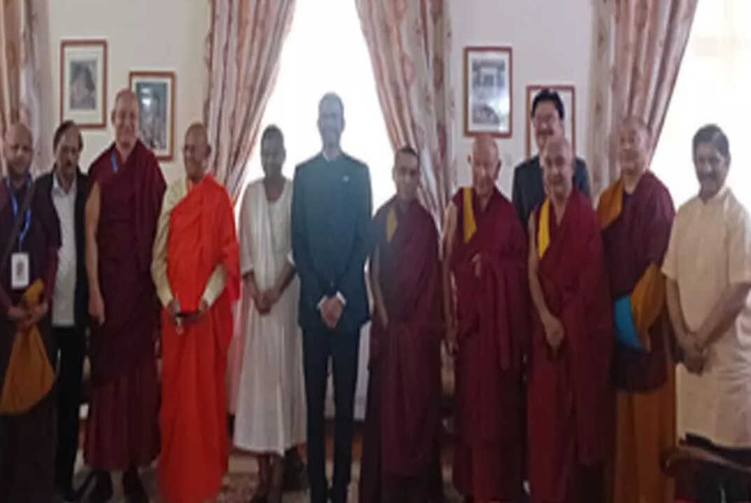 मंगोलिया: भारतीय दूतावासाने बौद्ध भिक्षू आणि वरिष्ठ प्रतिनिधींचे आदरातिथ्य केले.